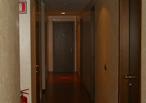 Hotel Nuovo Мілан Екстер'єр фото